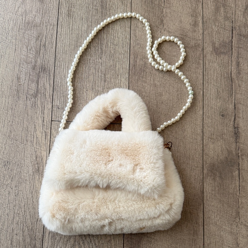Elegant Cream Faux Fur Handbag with Pearl Strap